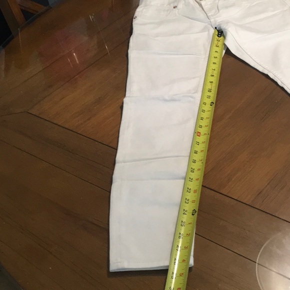 Ted Baker - Picture 3 of 5